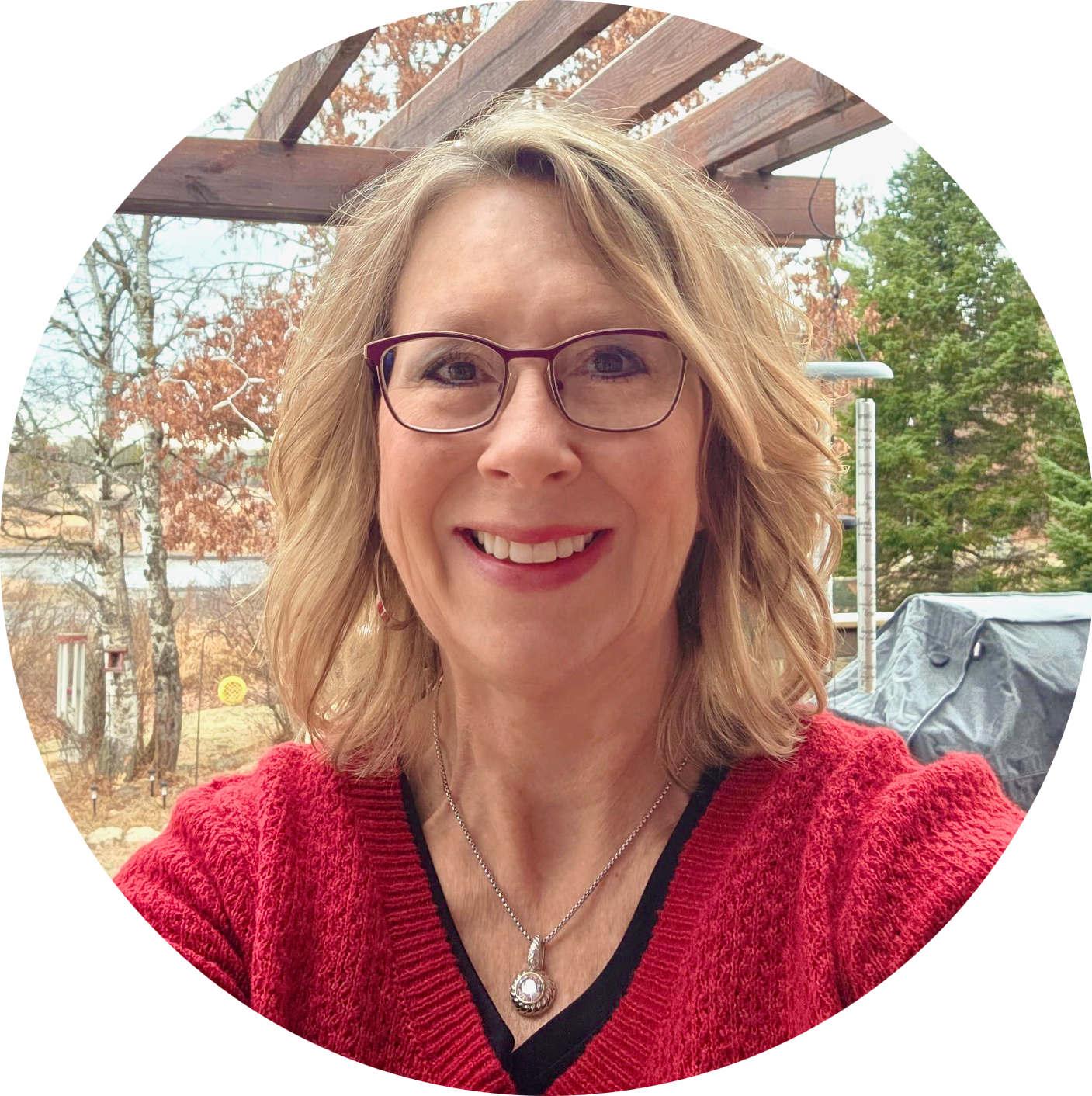 Home cd6dfe11 03f8 4f09 a7c4 d17b3099776c